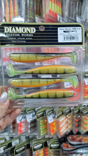 Приманка силиконовая Diamond Easy Shiner PRO 4.5" #13