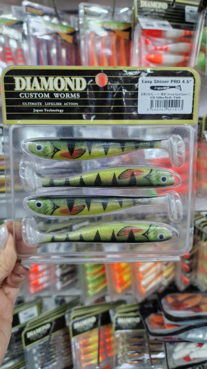 Приманка силиконовая Diamond Easy Shiner PRO 4.5" #16