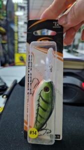 Воблер BOMBER Fat Free Shad Length:6,5см.,Weight:16,5гр.,Depth:2,4-4,2м., Color:14
