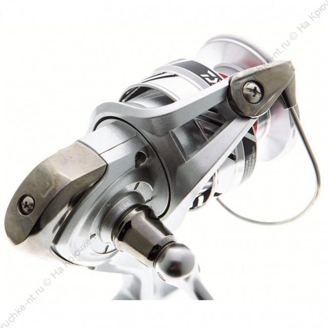 Катушка Daiwa 20 Crossfire LT 4000-C 6 Катушка Daiwa 20 Crossfire LT 4000-C 6