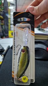 Воблер BOMBER Fat Free Shad Length:6,5см.,Weight:16,5гр.,Depth:2,4-4,2м., Color:01