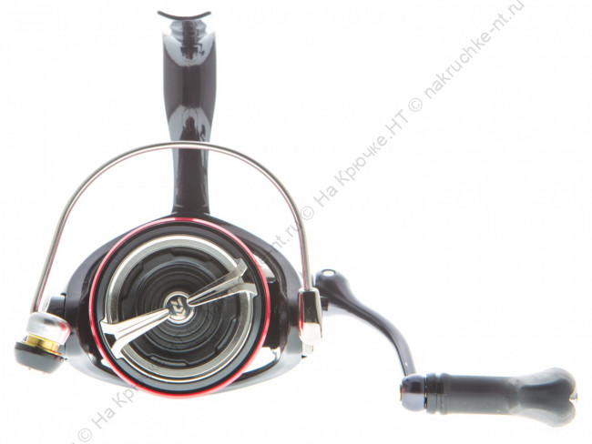 Катушка Daiwa 18 Ninja LT 4000-C 3