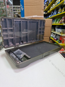 Коробка для карповых аксессуаров SYSTEM RIG+TACKLE BOX ( 24 х 13 х 3,5 см )